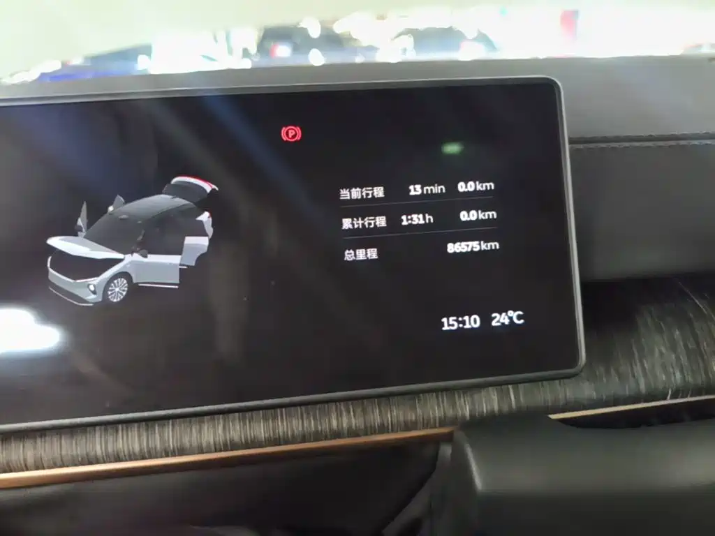 NIO ES6 — миниатюра 12
