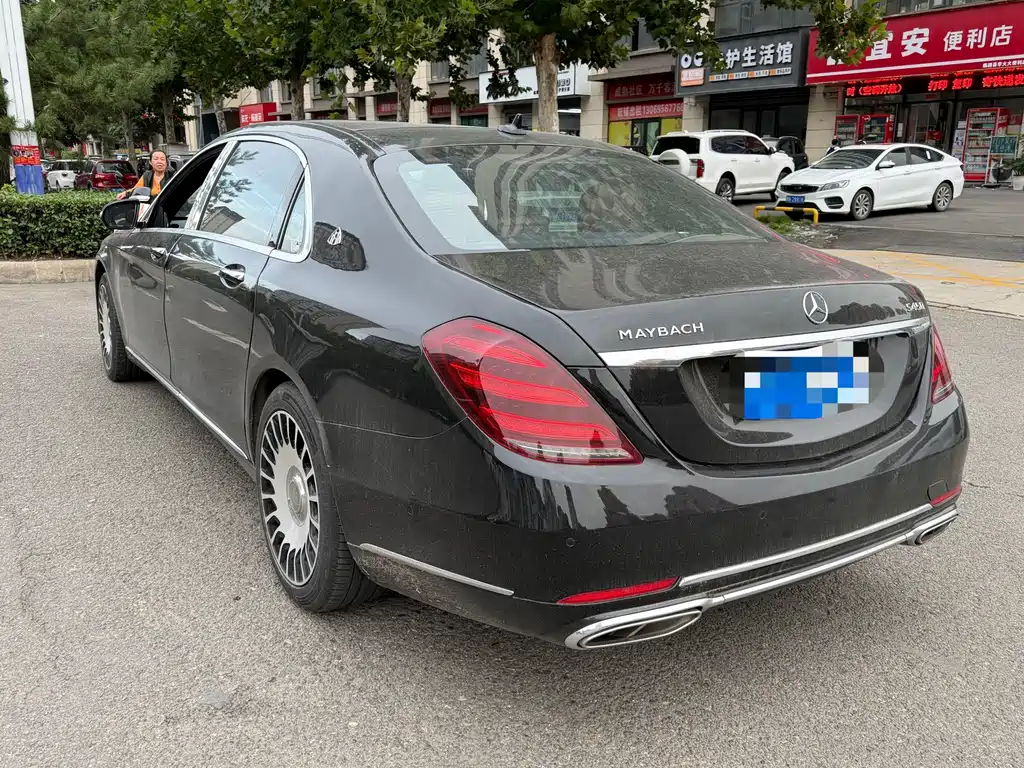 Mercedes-Benz S-Class — миниатюра 6