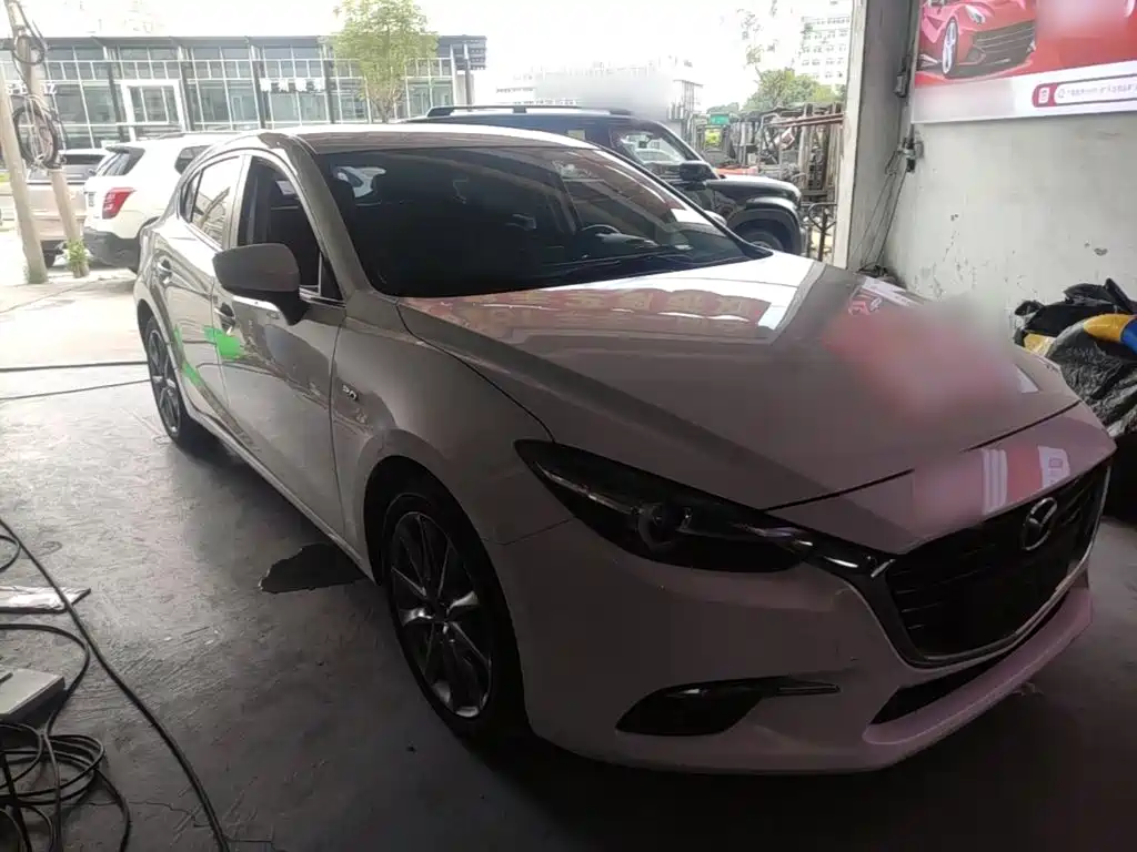 Mazda 3 Axela — миниатюра 4