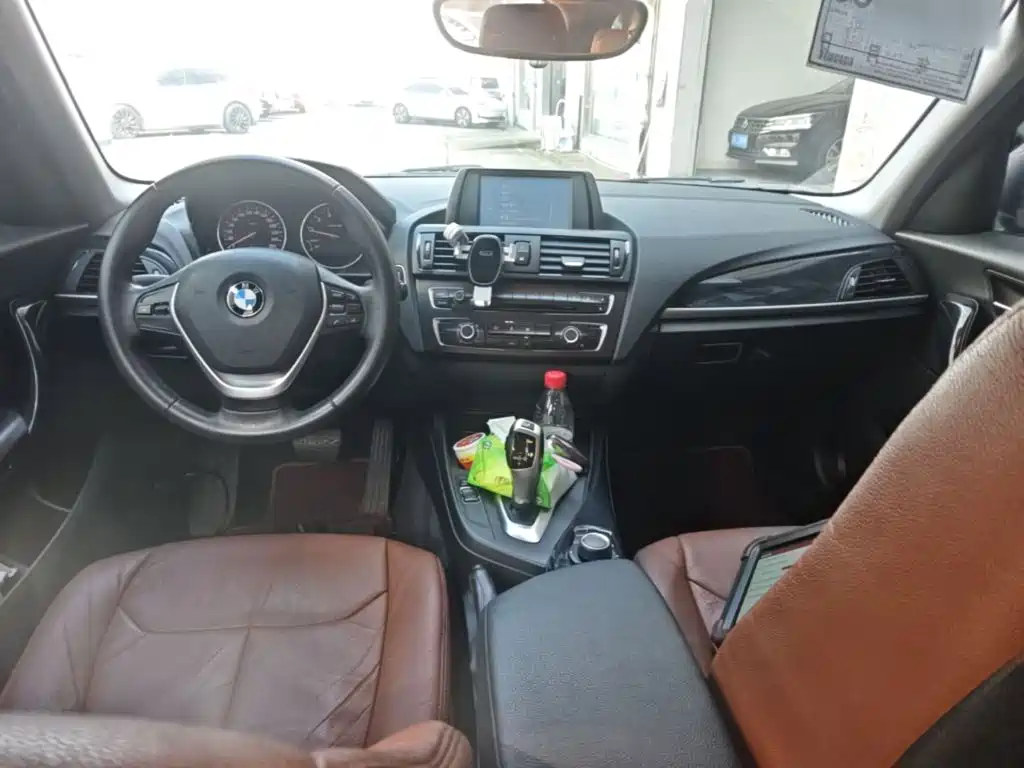 BMW 1 Series (Import) — миниатюра 10
