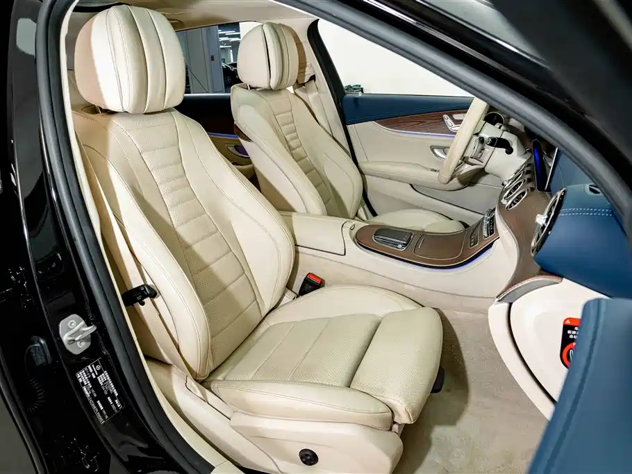 Mercedes-Benz E-Class — миниатюра 19