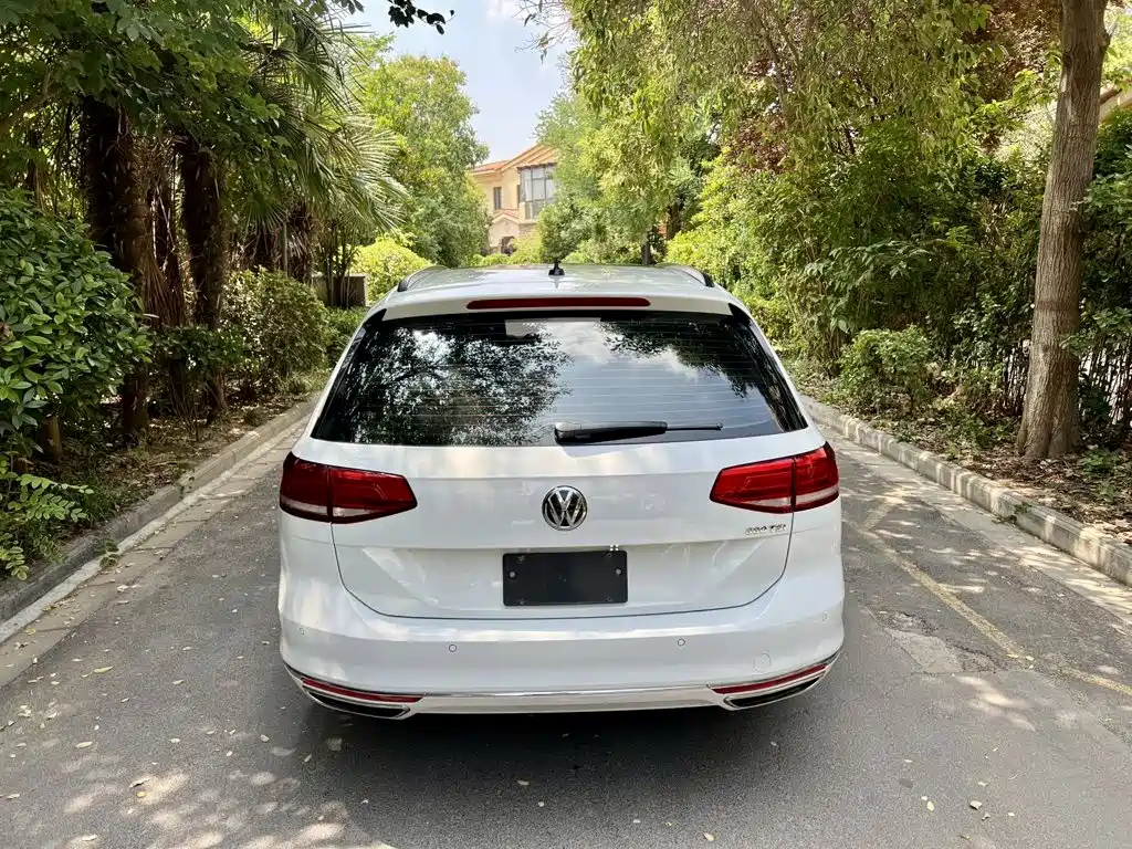 Volkswagen Viloran — миниатюра 12