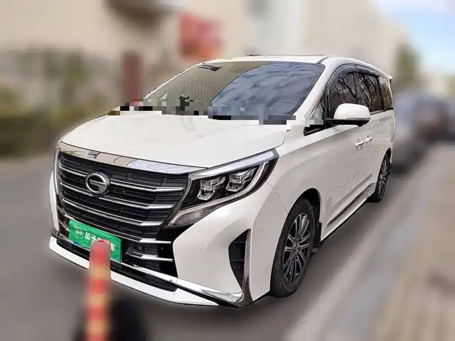 GAC Trumpchi M8