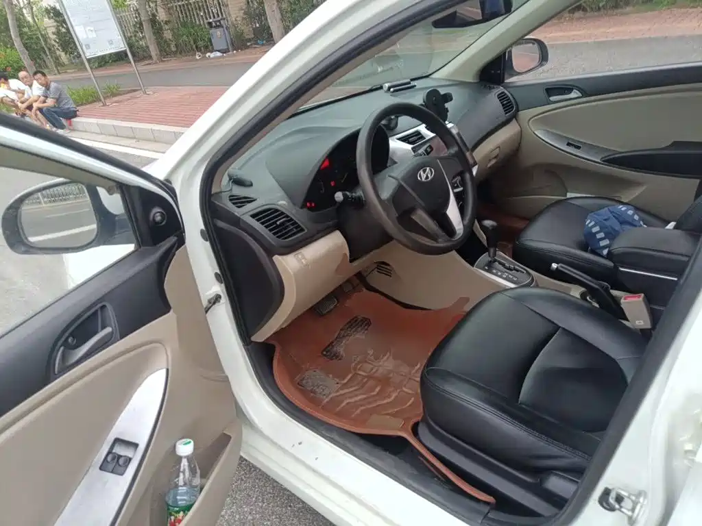 Hyundai Verna — миниатюра 12