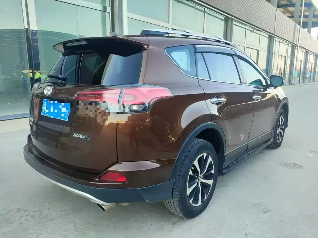 TOYOTA RAV4 RONGFANG
