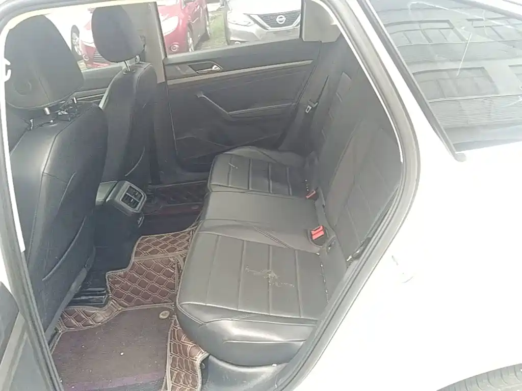 Volkswagen Lavida — миниатюра 17
