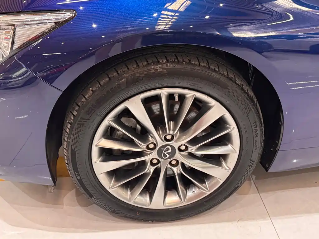 Infiniti Q50L — миниатюра 34