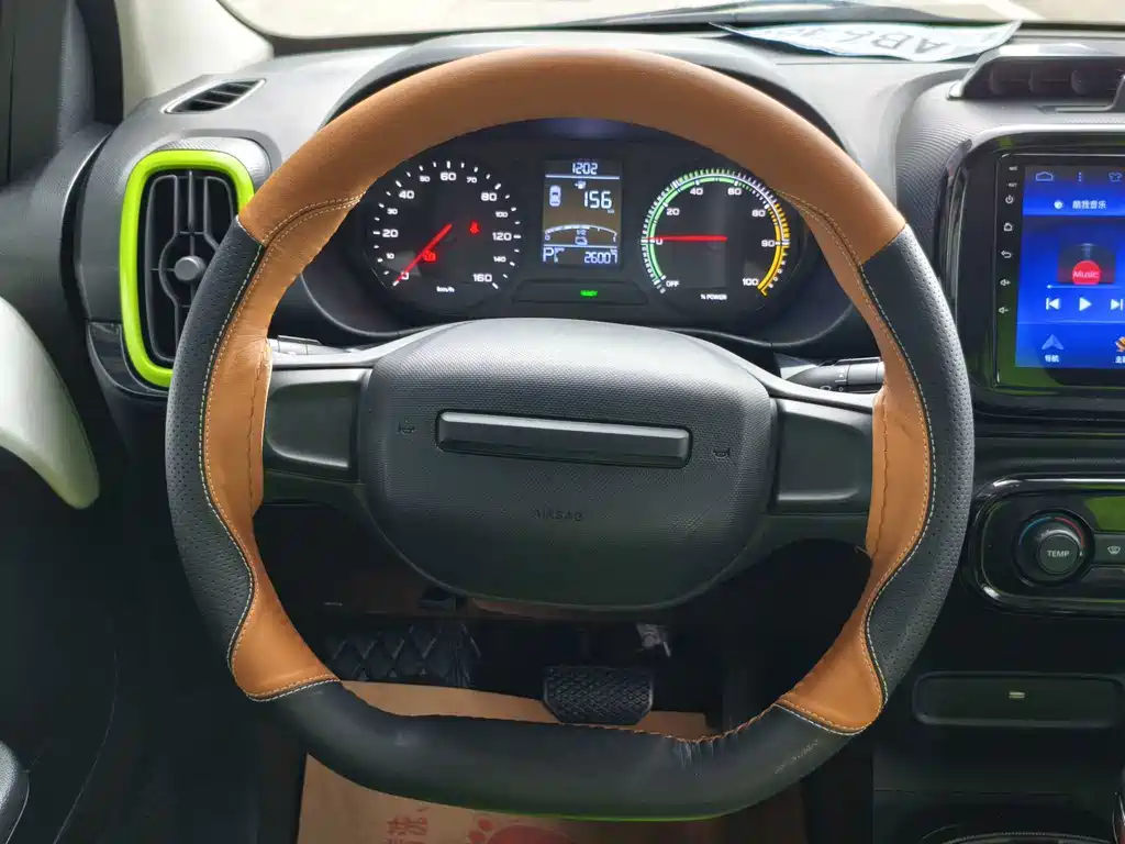 Roewe Clever — миниатюра 16