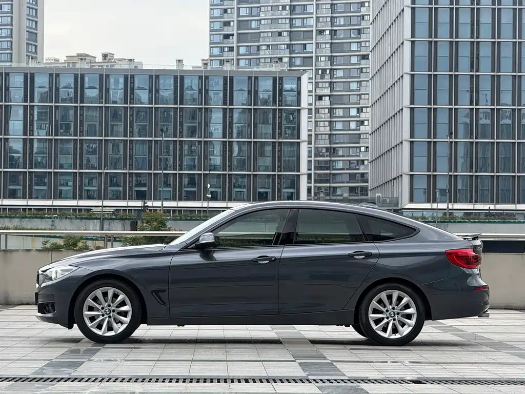 BMW 3 Series GT — миниатюра 8