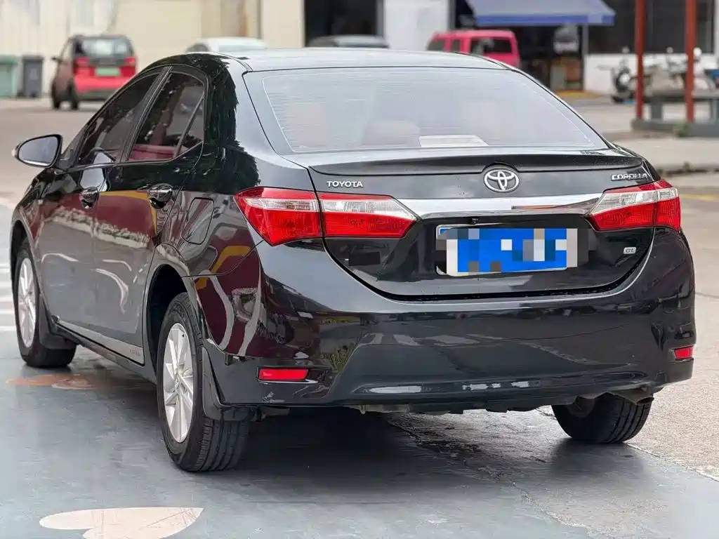 Toyota Corolla — миниатюра 6
