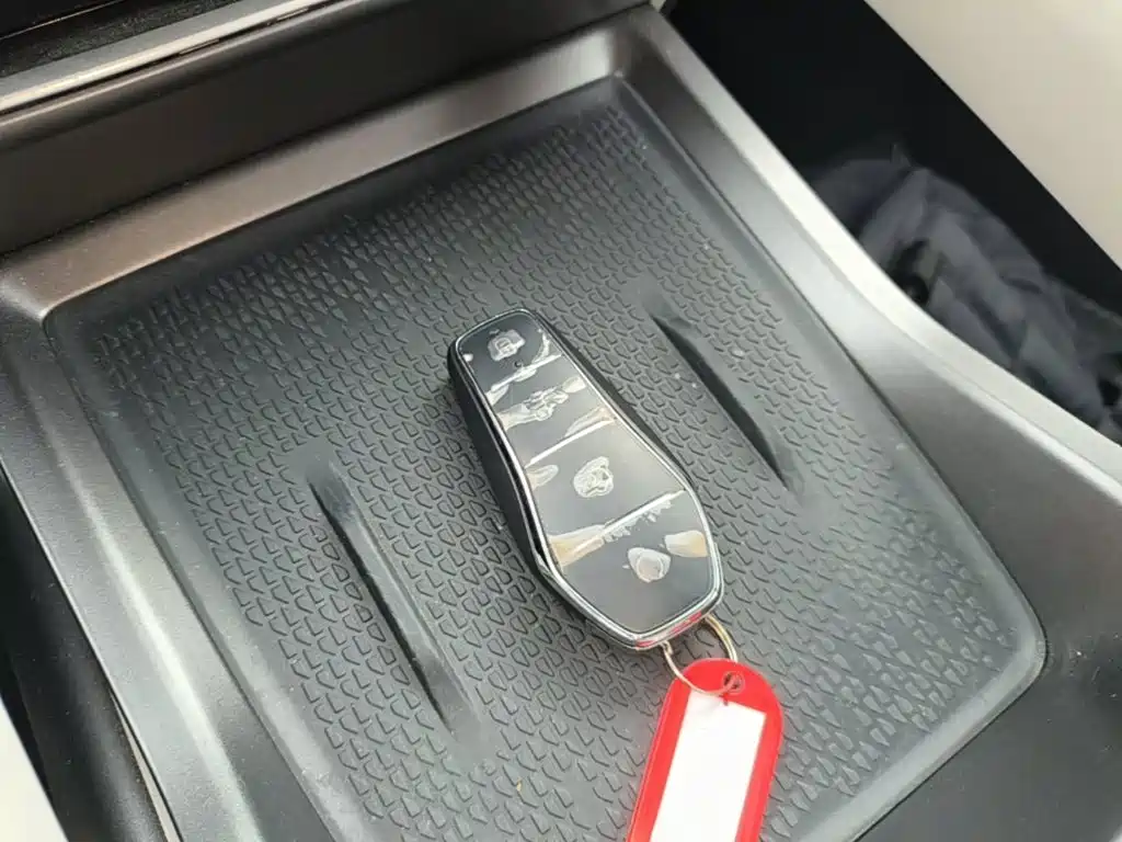 BYD Yuan UP — миниатюра 9