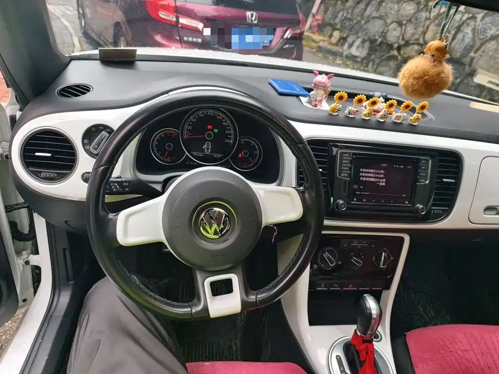 Volkswagen Beetle — миниатюра 6