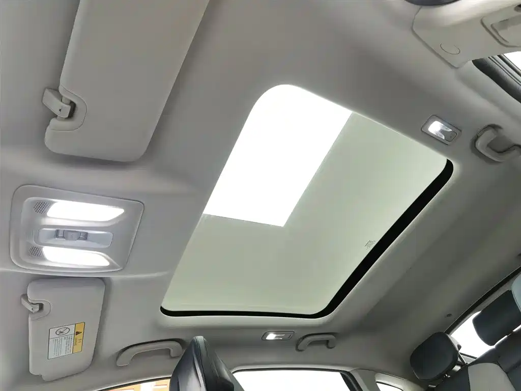 CHANGAN UNI V SMART IDD