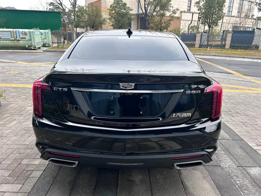 CADILLAC CT5