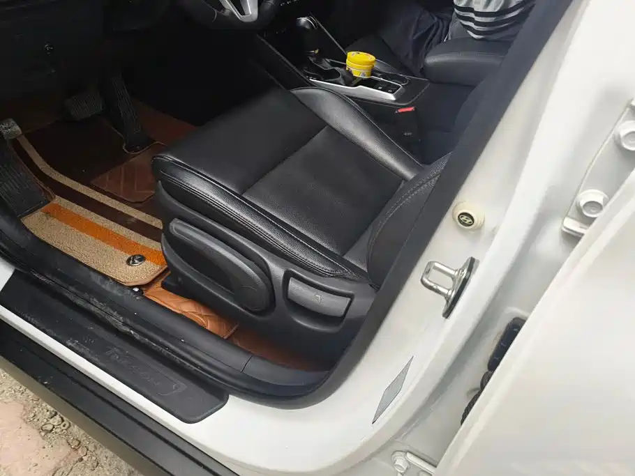 Hyundai Tucson — миниатюра 9