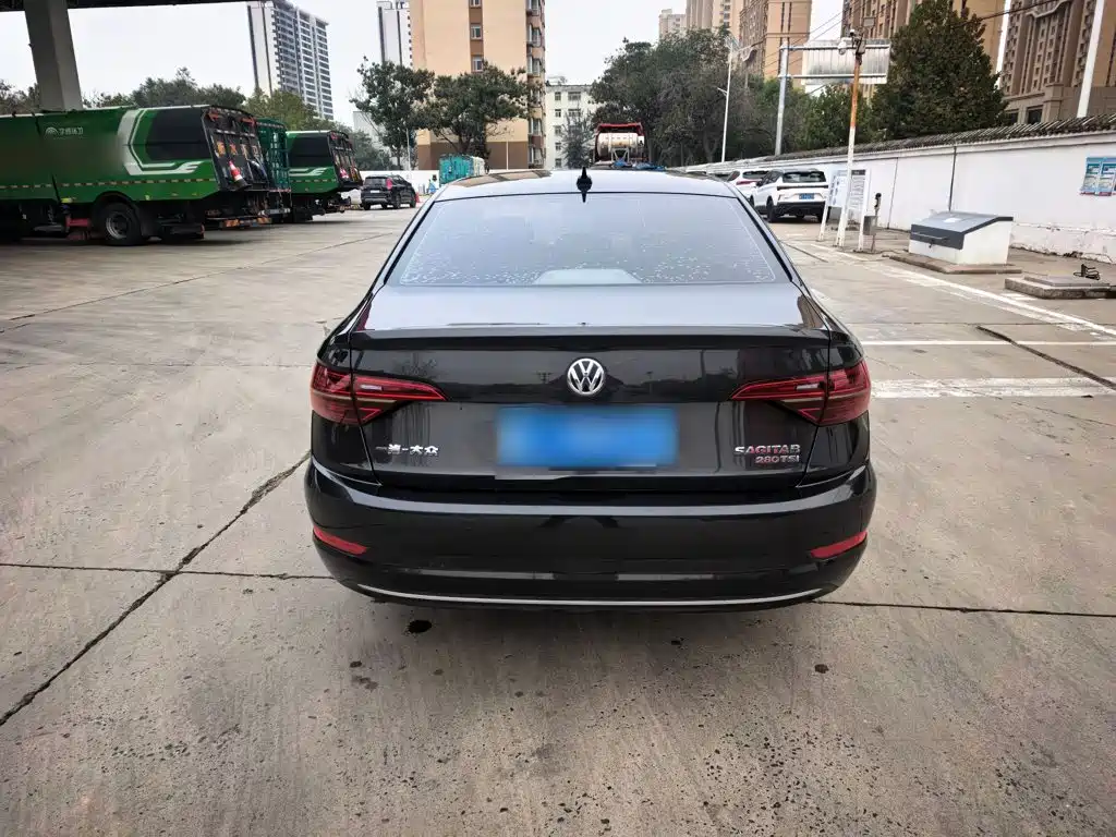 Volkswagen Sagitar — миниатюра 10