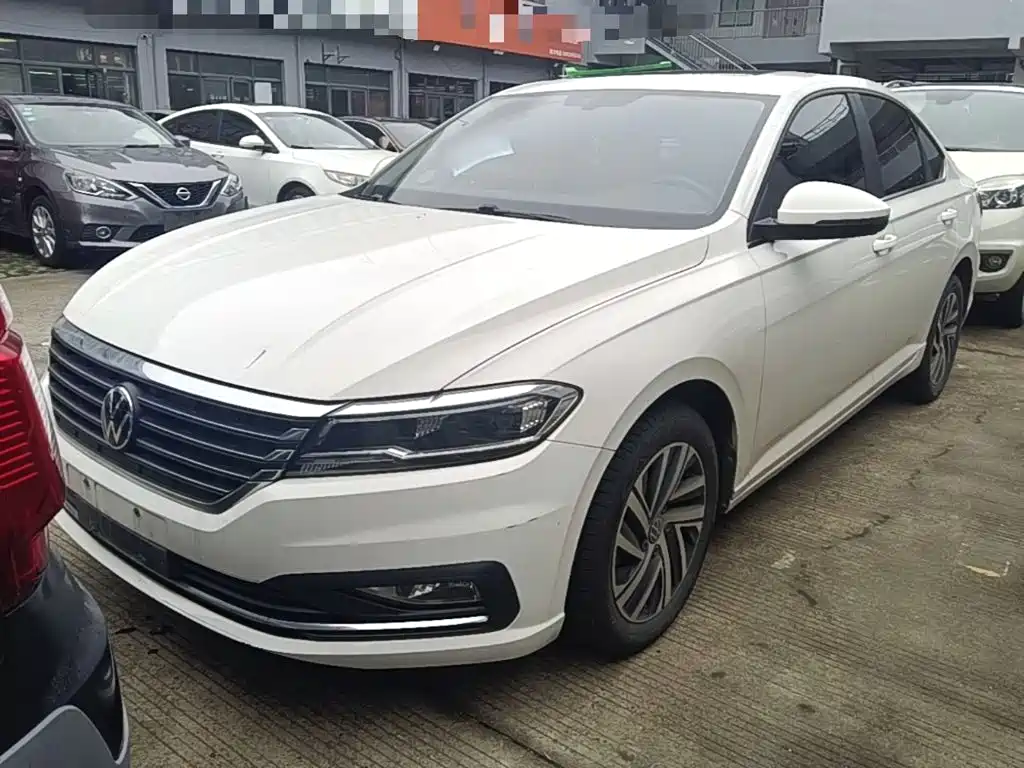Volkswagen Lavida — миниатюра 2