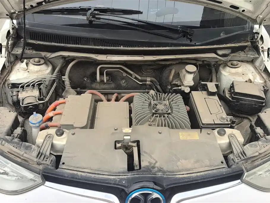 BAIC New Energy EC — миниатюра 10