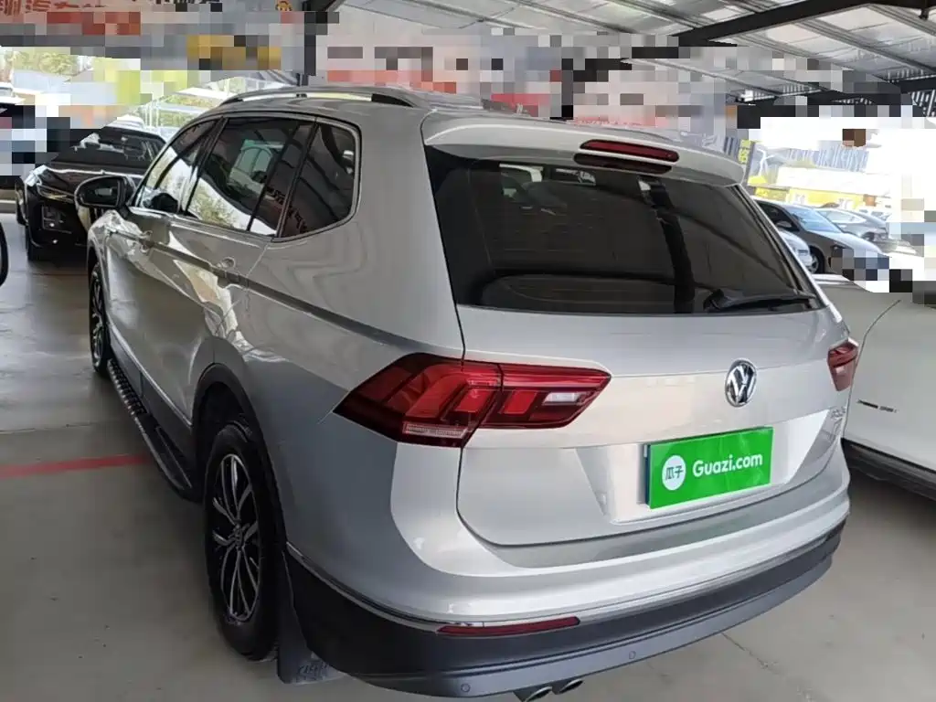 Volkswagen Tiguan L — миниатюра 5