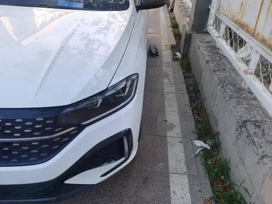 Volkswagen Lavida — миниатюра 5