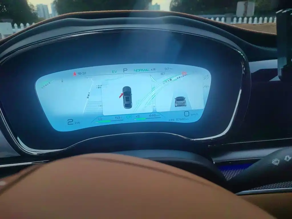 BYD Han — миниатюра 12