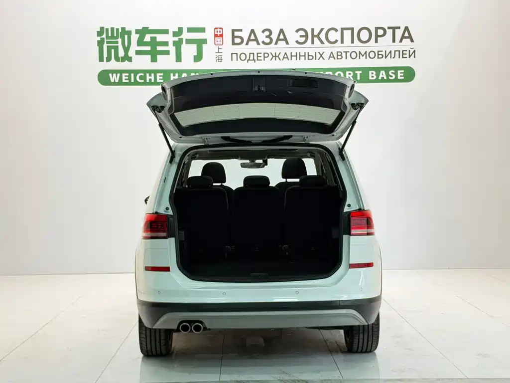 Volkswagen Touran — миниатюра 7