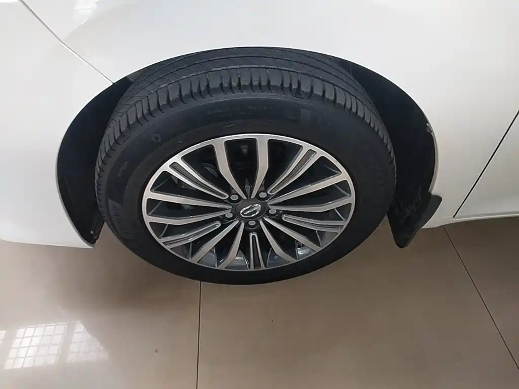 GAC Motor Trumpchi M6 — миниатюра 23