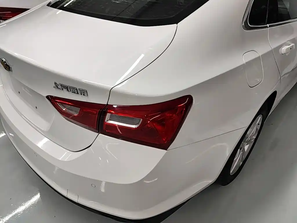 Chevrolet Malibu XL — миниатюра 8