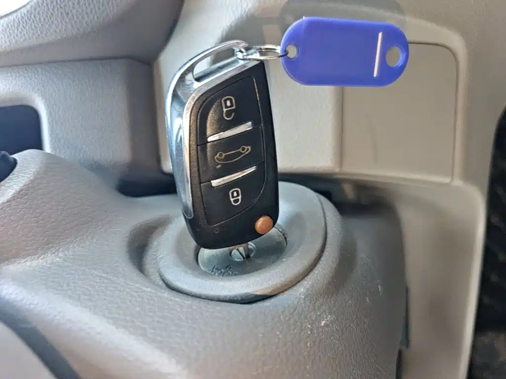 Nissan NV200 — миниатюра 9