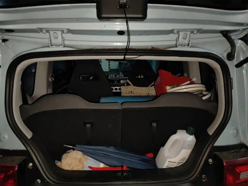 Wuling MINIEV — миниатюра 10