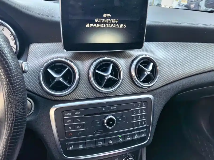 Mercedes-Benz GLA — миниатюра 13