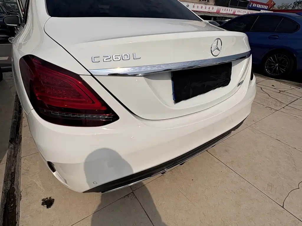 Mercedes-Benz C-Class — миниатюра 17