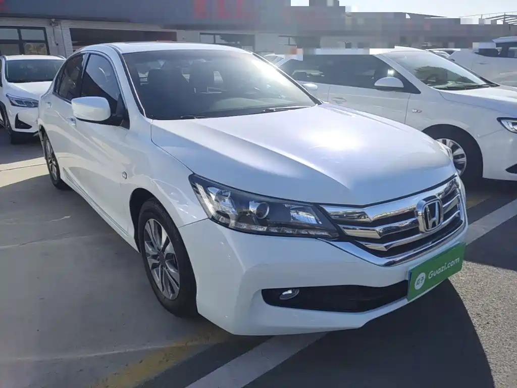 Honda Accord — миниатюра 4