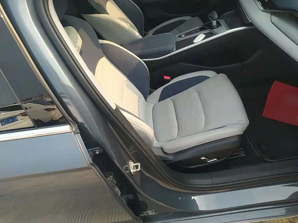 Geely Xingrui — миниатюра 25