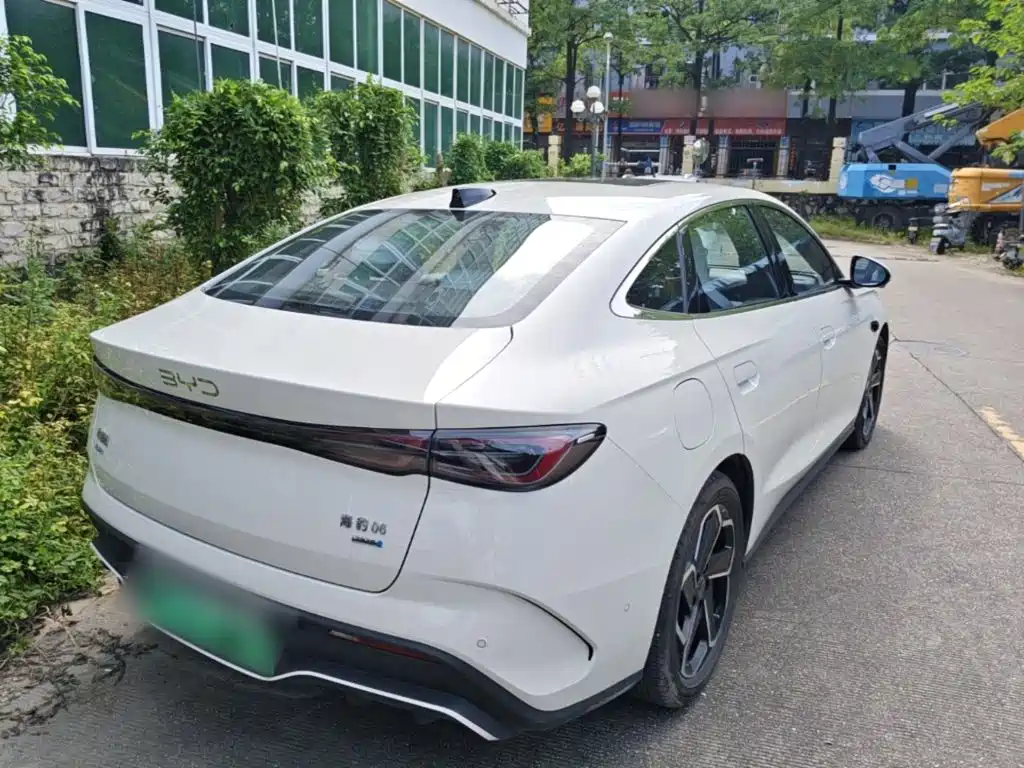 BYD Seal 06 — миниатюра 7