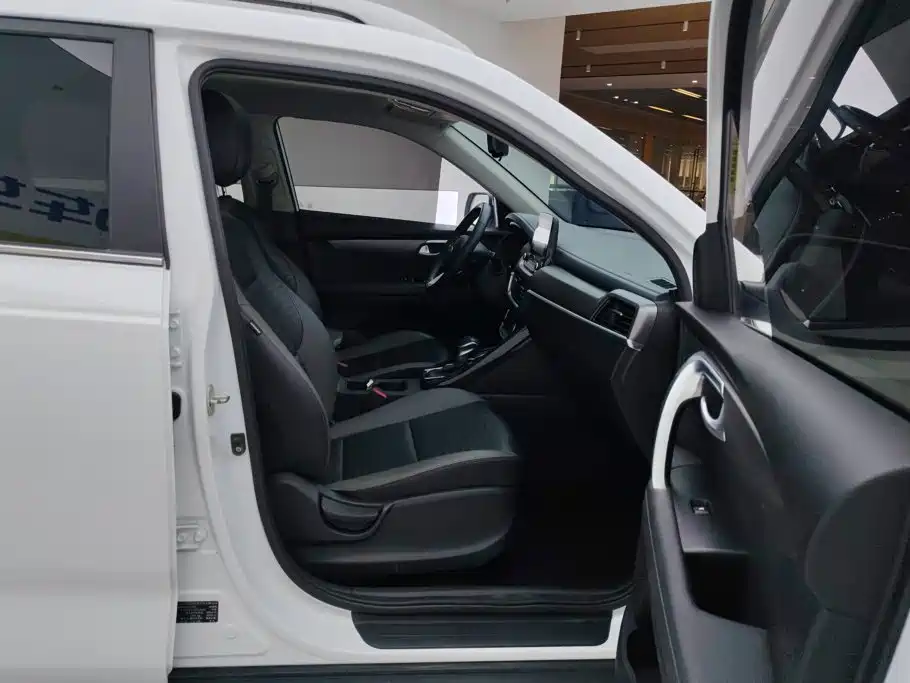 Kia Sportage — миниатюра 8