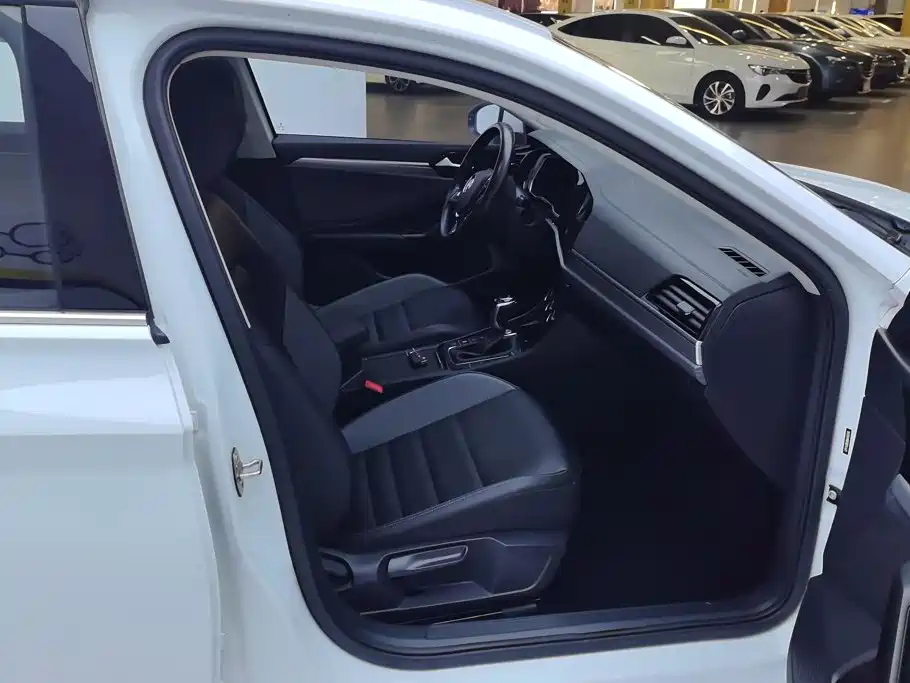 Volkswagen Sagitar — миниатюра 8