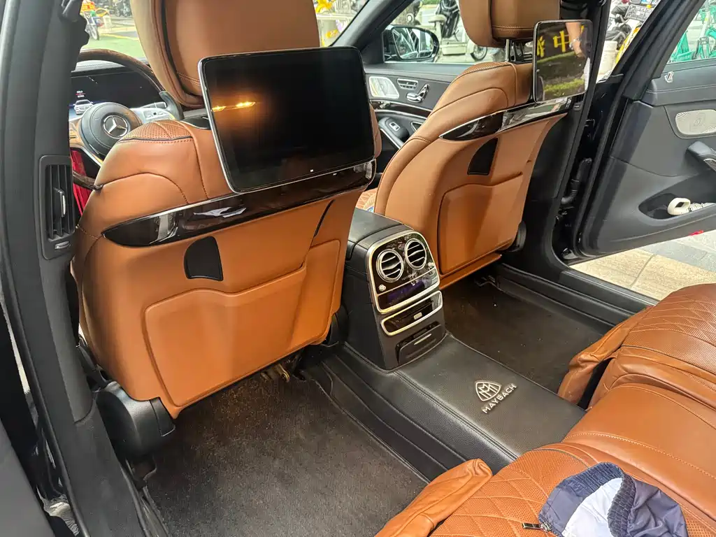 Mercedes-Benz S-Class — миниатюра 8
