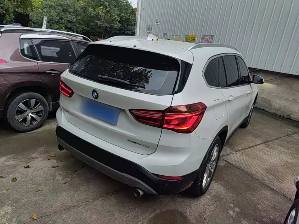 BMW X1 — миниатюра 7