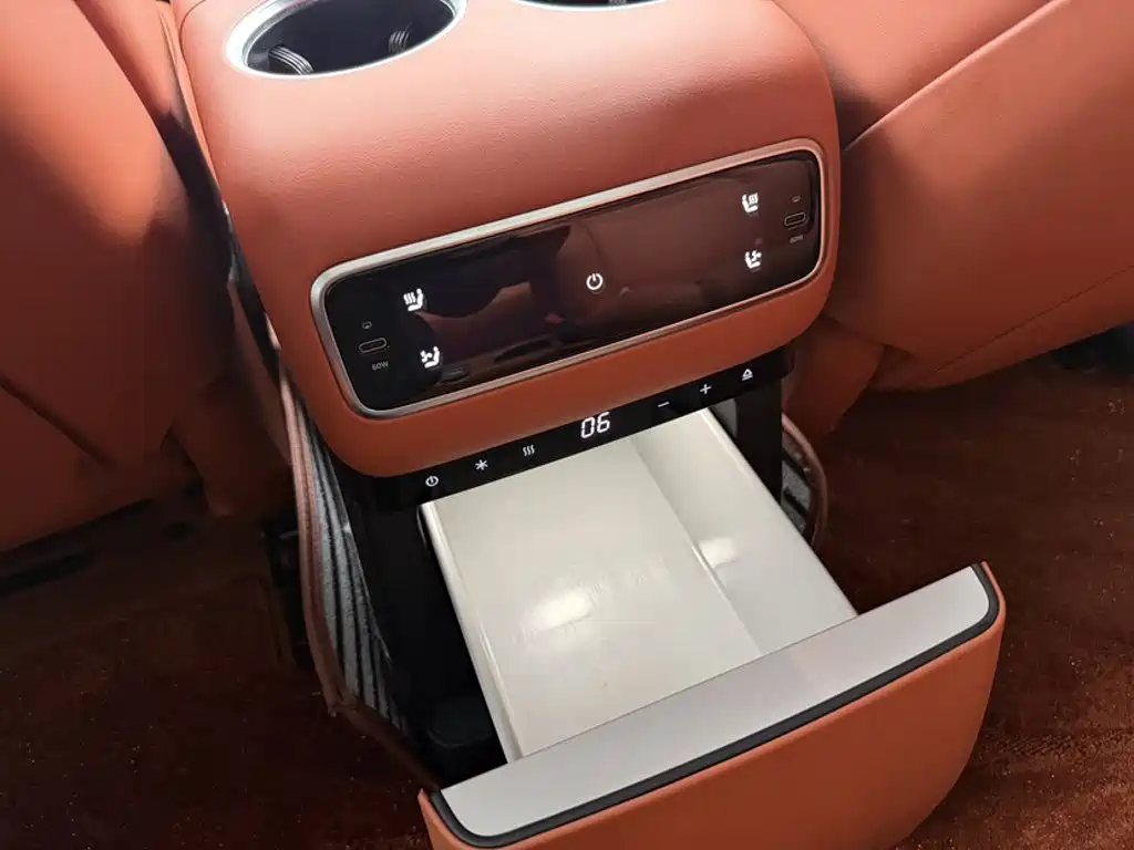 Li Auto Li L9 — миниатюра 8