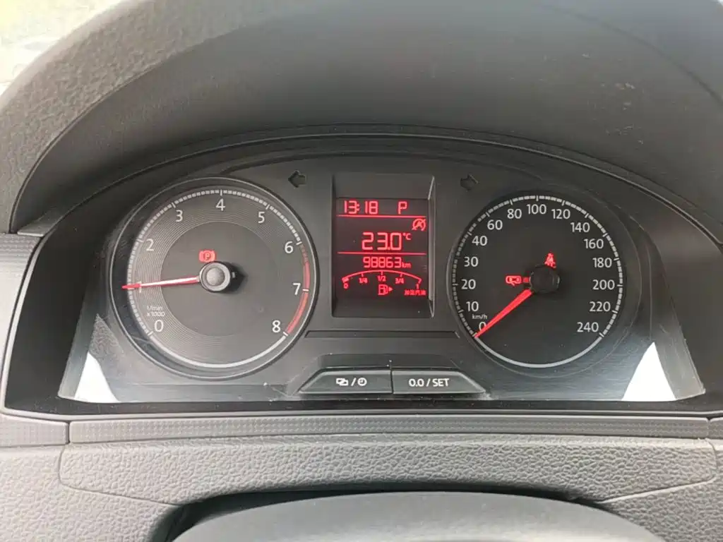 Volkswagen Santana — миниатюра 12