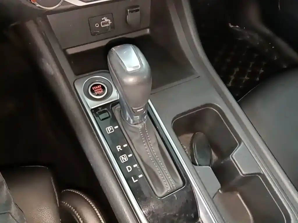 Nissan Sylphy — миниатюра 14