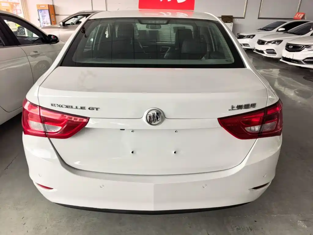 Buick Excelle — миниатюра 6