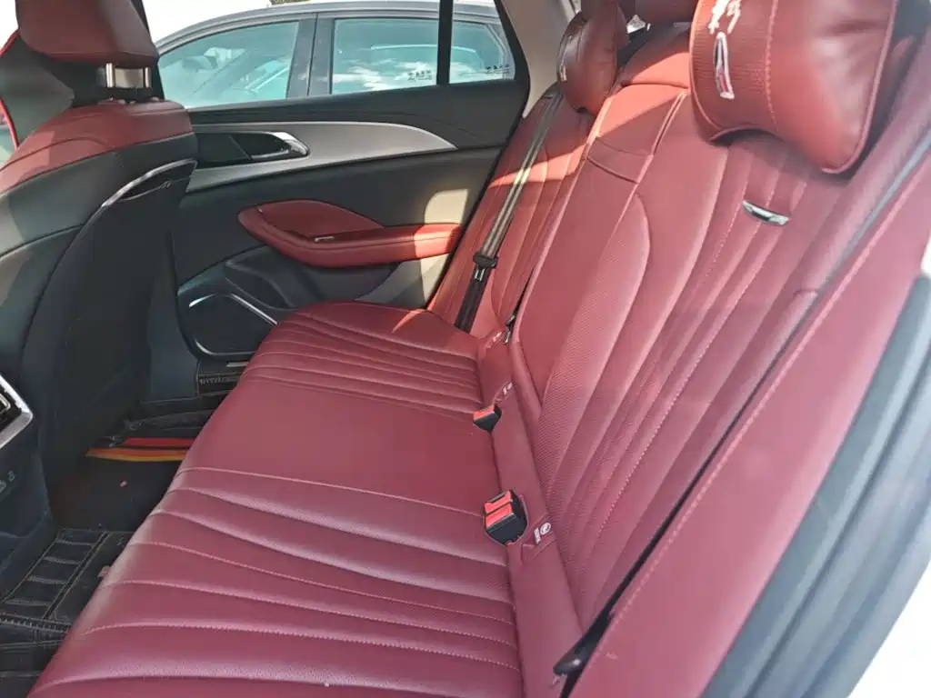 Hongqi Hongqi H5 — миниатюра 17