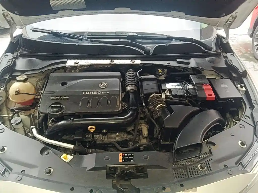 Buick Verano — миниатюра 20