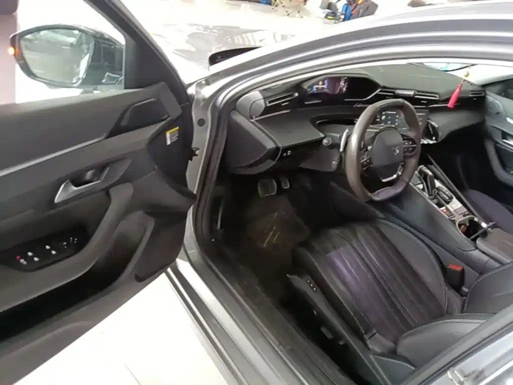 Peugeot 508 — миниатюра 16