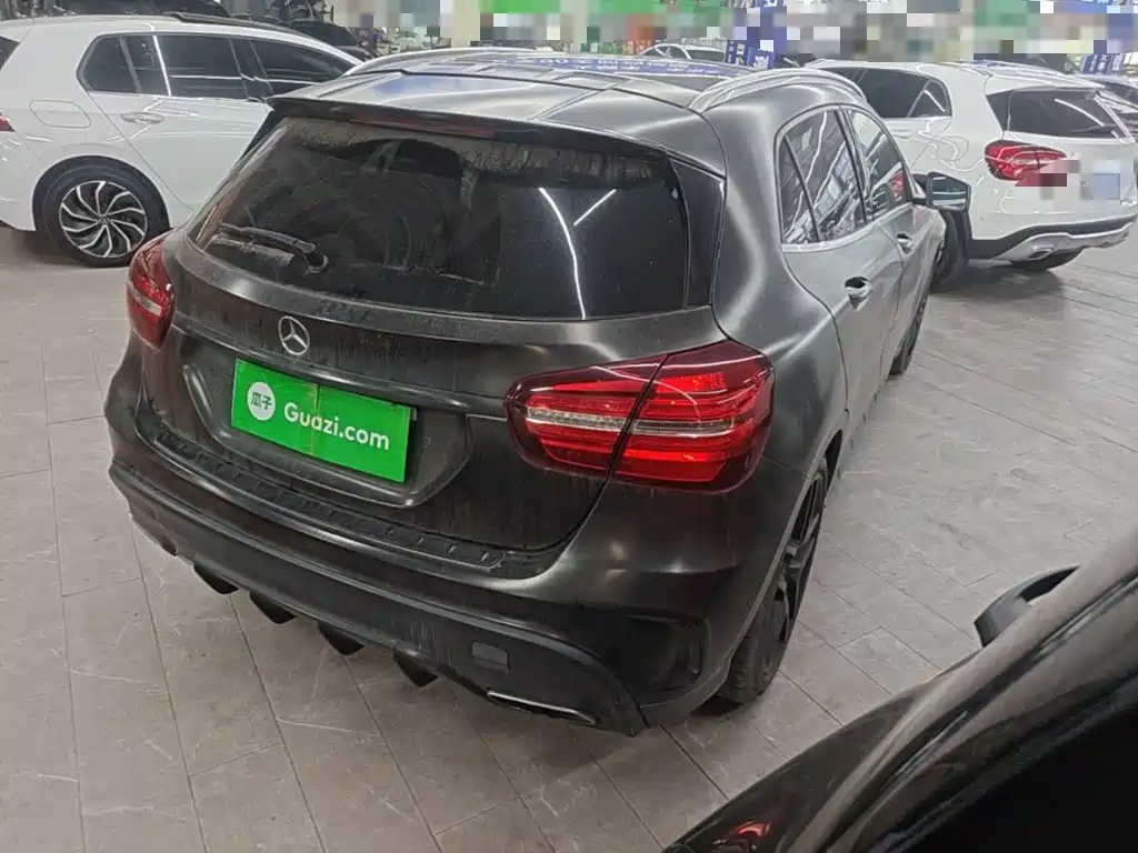 Mercedes-Benz GLA AMG — миниатюра 7