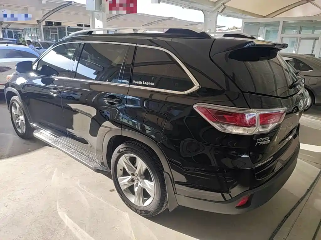 Toyota Highlander — миниатюра 5