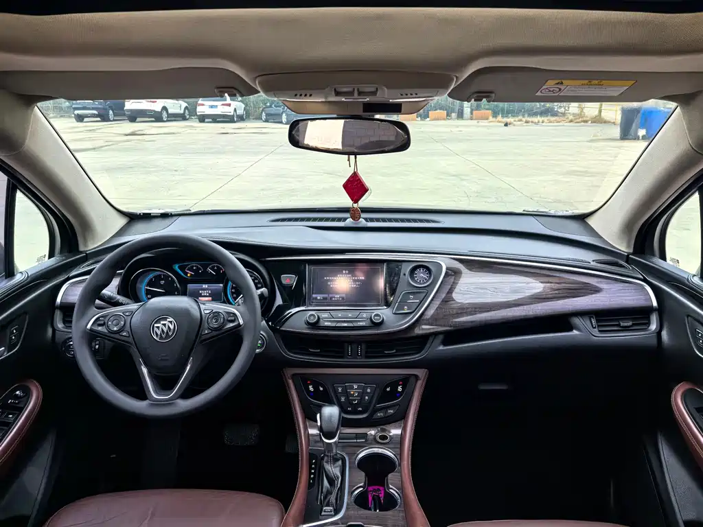 Buick Envision Plus — миниатюра 8