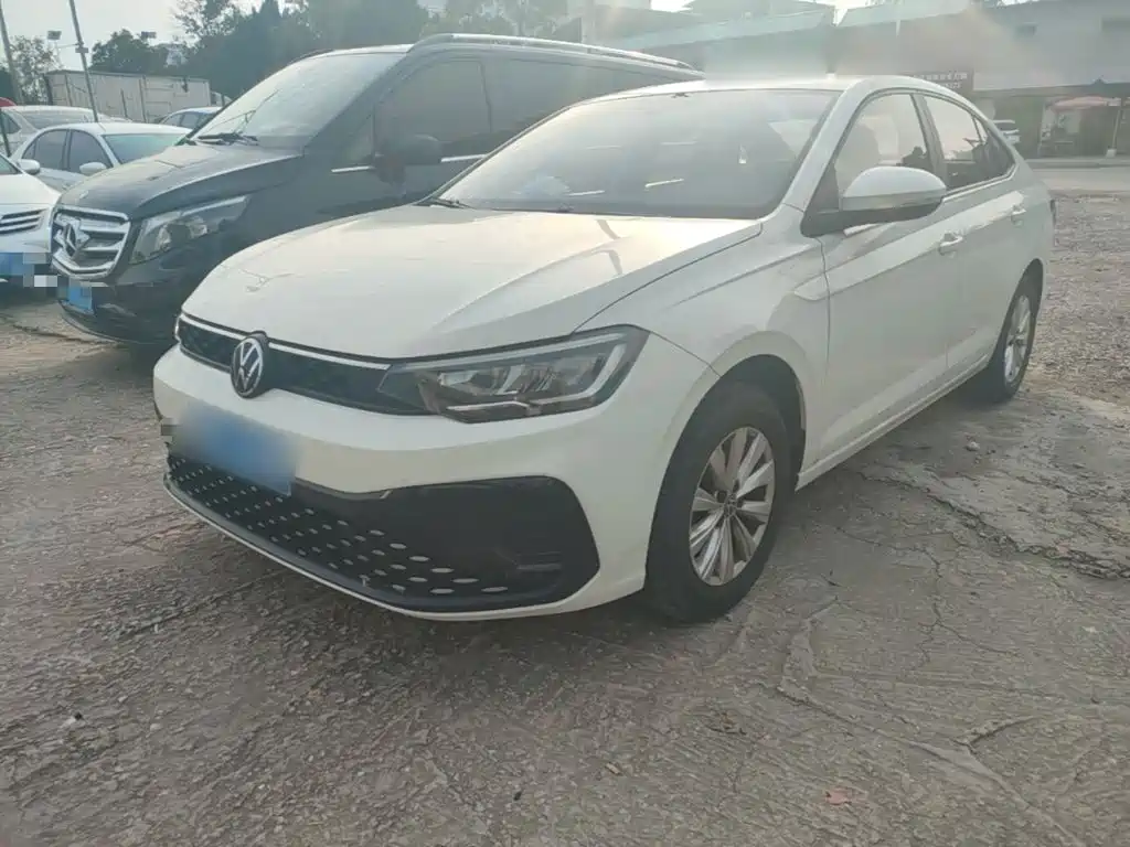 Volkswagen Lavida — миниатюра 2